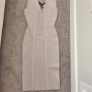 BCBGMaxAzria Sleeveless Cream Midi Dress